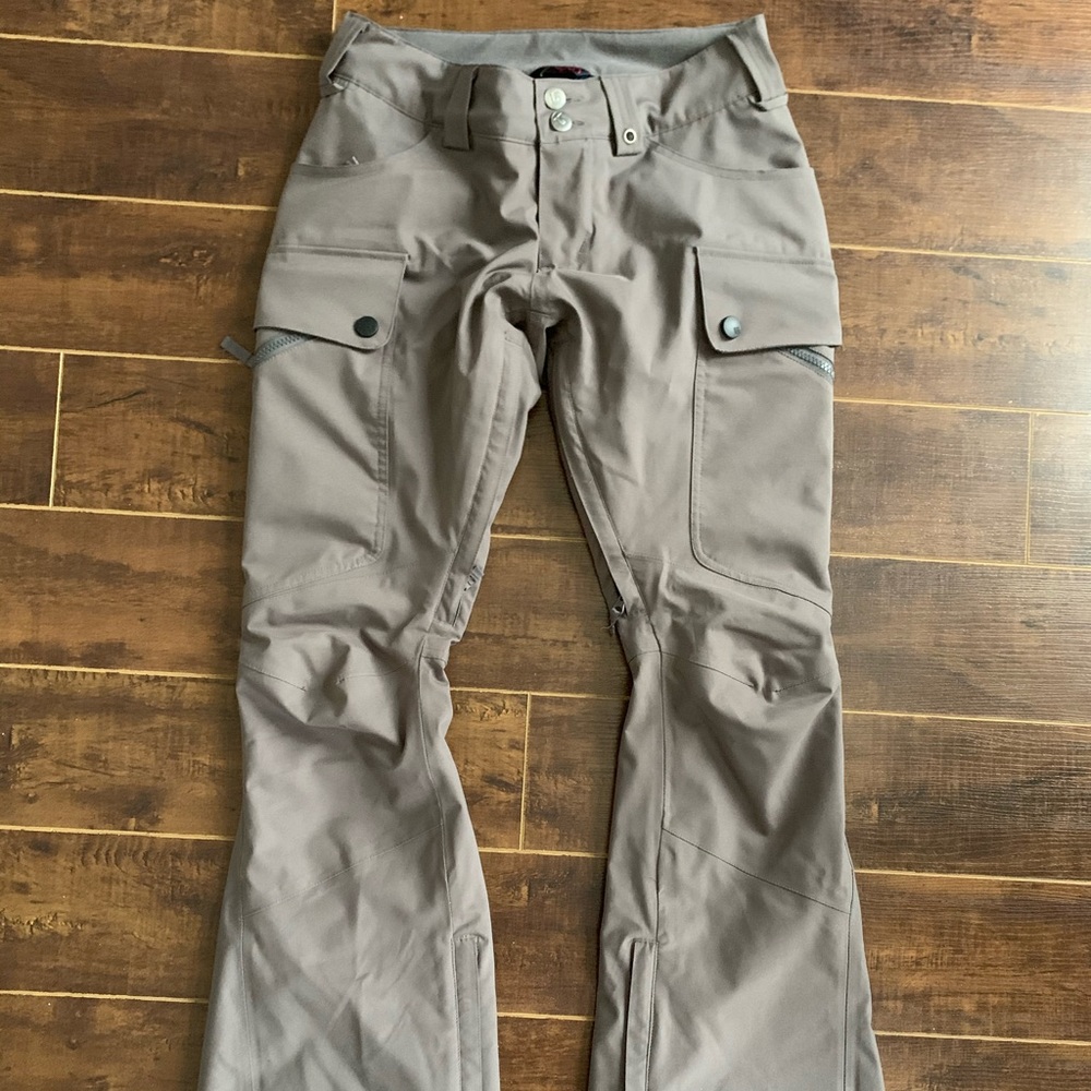 Burton Snowpants